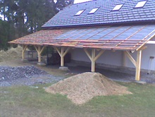 Připravený přístřešek na střešní krytinu